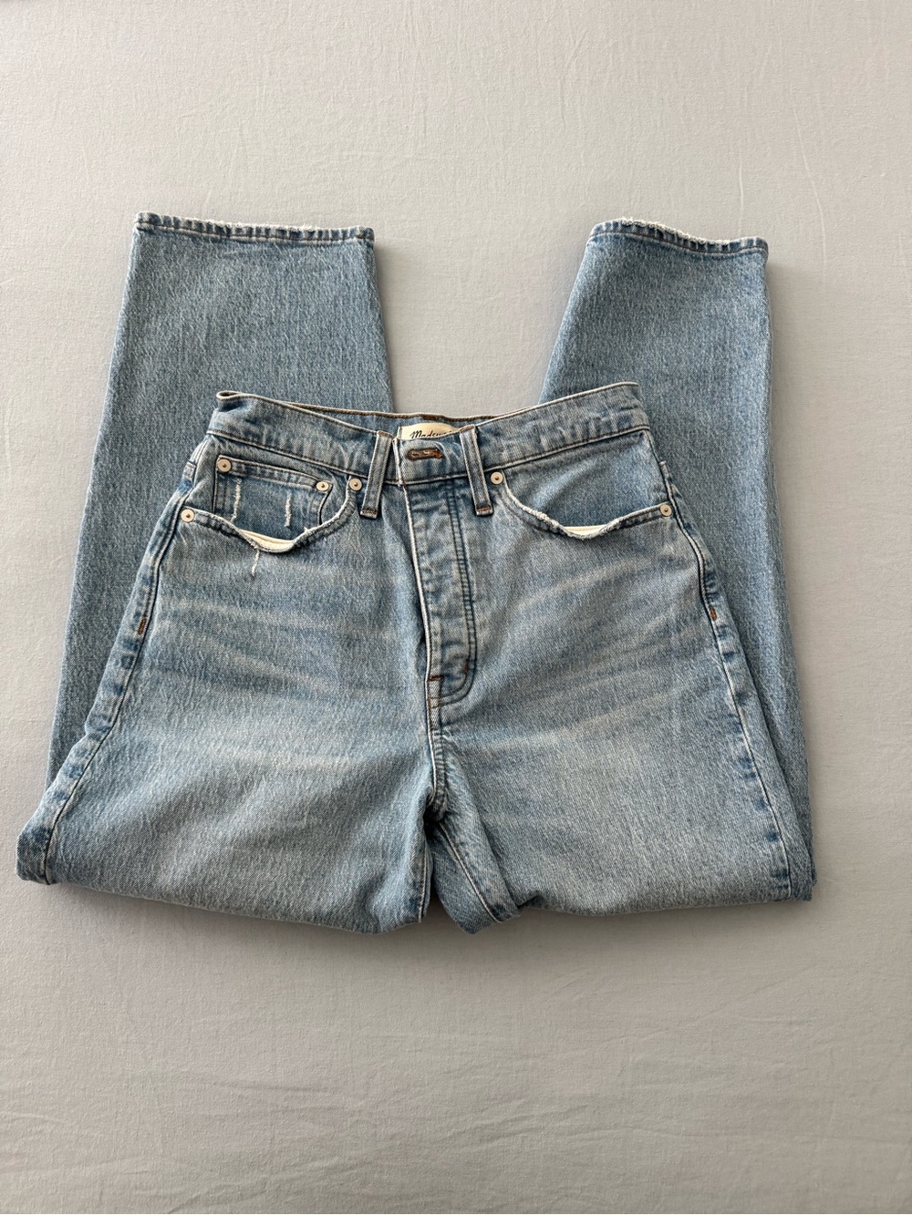 Madewell Balloon Button Fly High-Rise Jeans - Picture 2 of 7